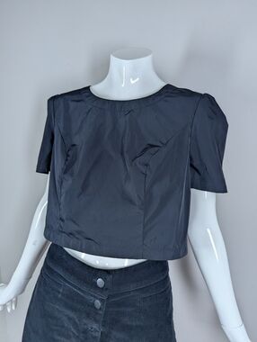 Bebe black cropped blouse puff sleeve zip back top size M